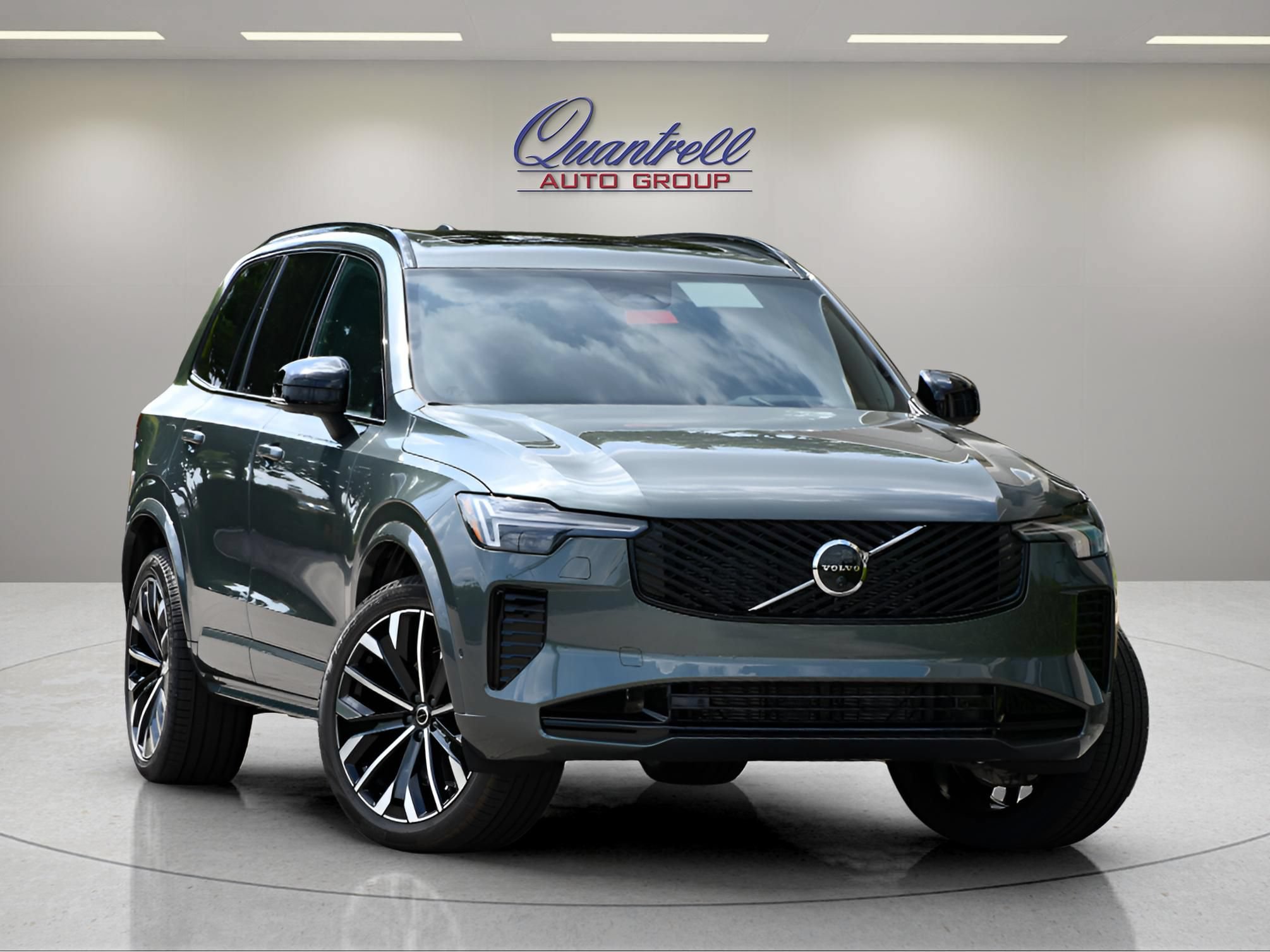 New 2027 Volvo XC90 B6 Ultra AWD/4WD image 1