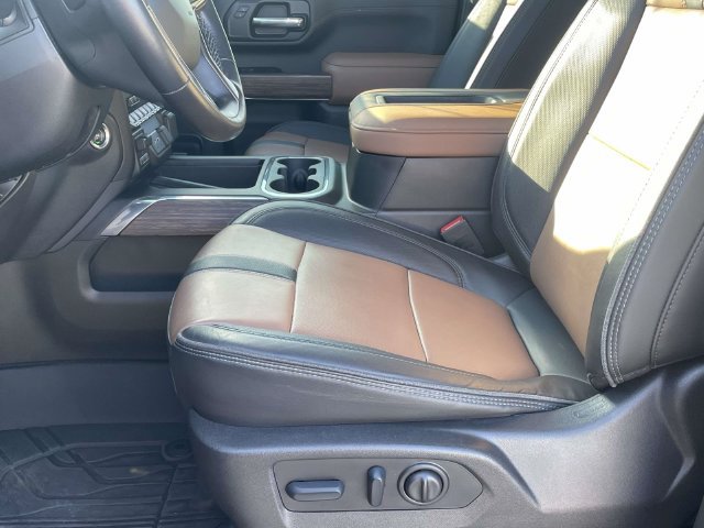 Used 2022 Chevrolet Silverado 3500 High Country w/ Z71 Off-Road Package AWD/4WD image 13