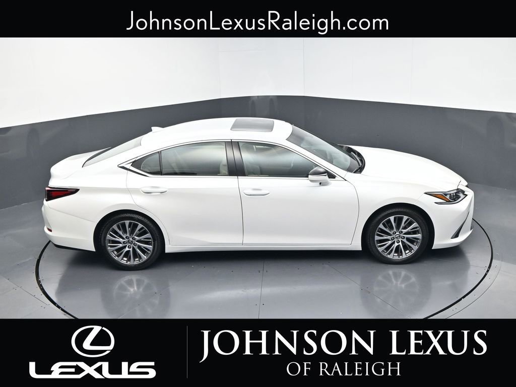 Used 2019 Lexus ES 350 image 29