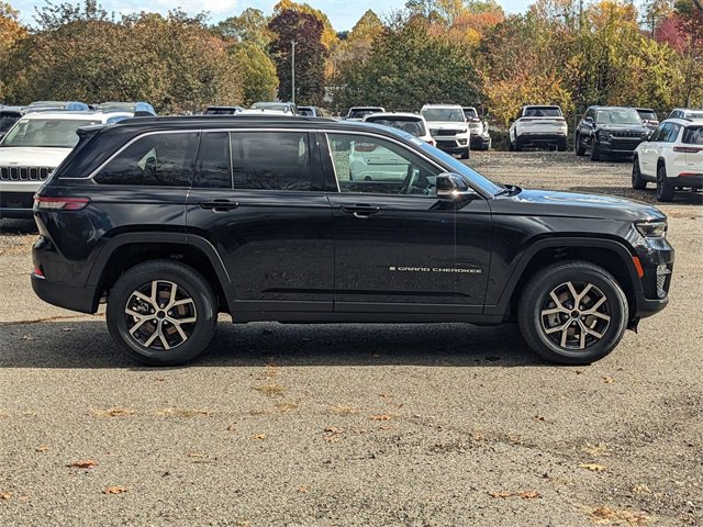 New 2025 Jeep Grand Cherokee Limited image 2