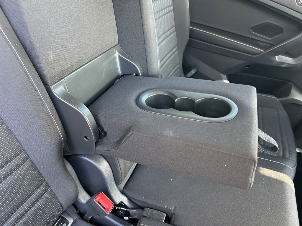 Used 2024 Volkswagen Tiguan S image 46