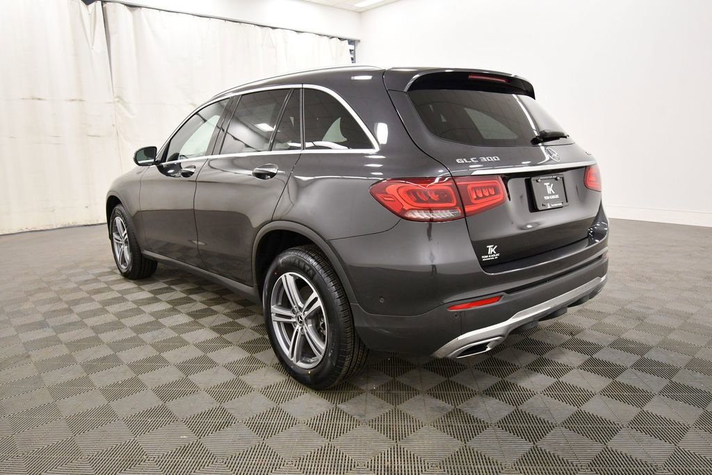 Used 2022 Mercedes-Benz GLC 300 4MATIC image 5