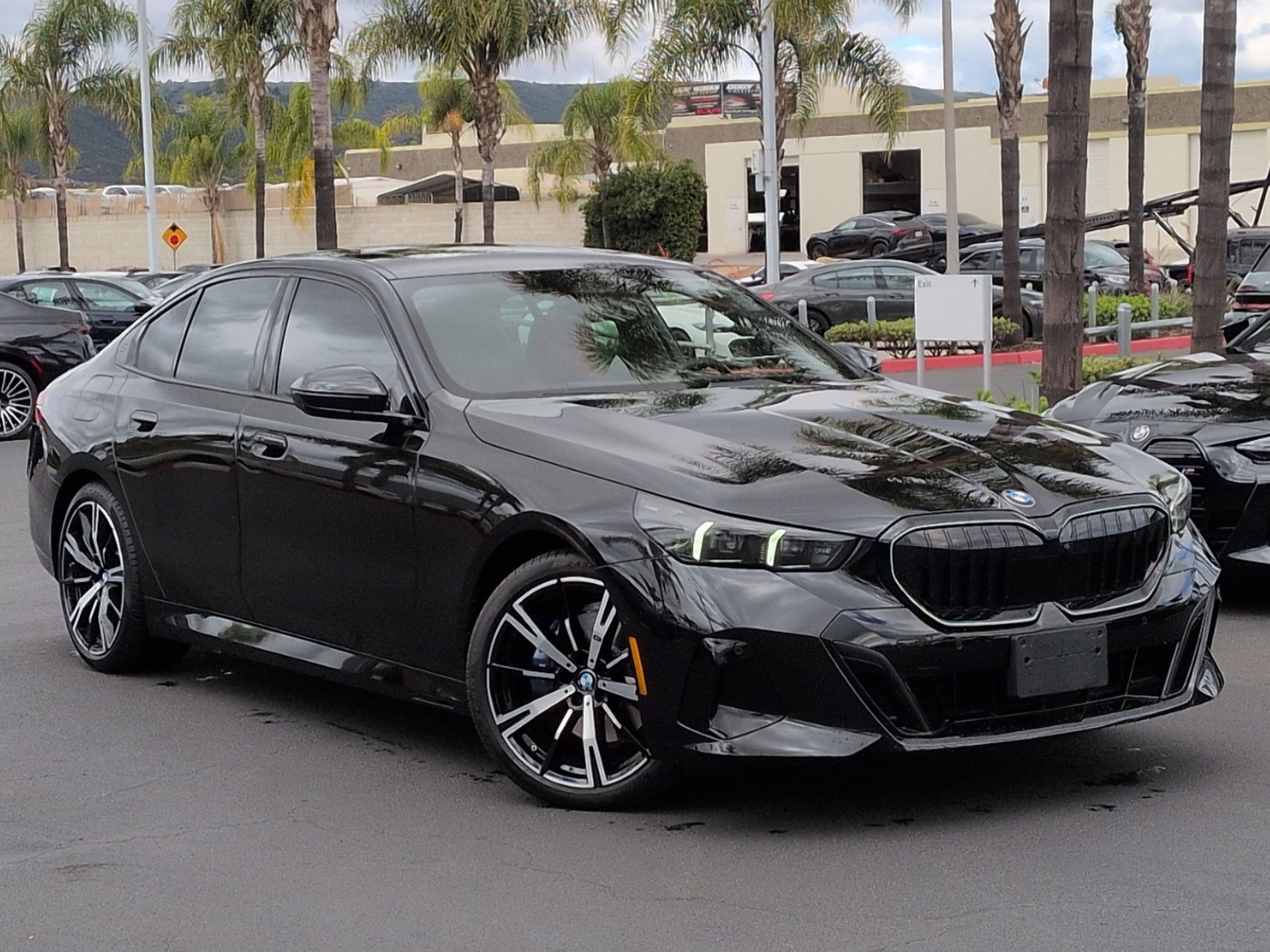 Certified 2024 BMW 530i w/ M Sport Package RWD image 2