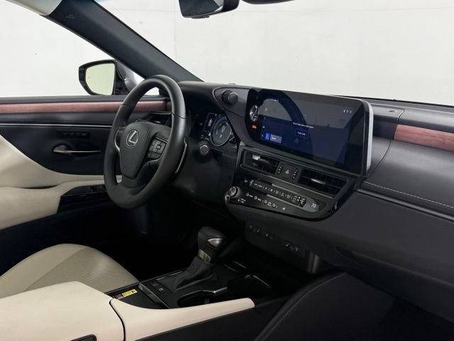 Certified 2025 Lexus ES 300h w/ Premium Package FWD image 19
