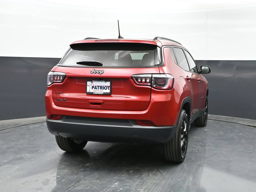 New 2026 Jeep Compass Latitude AWD/4WD image 28