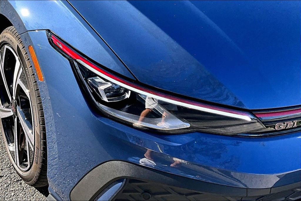 New 2026 Volkswagen GTI SE FWD image 12