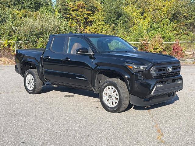 Used 2024 Toyota Tacoma SR5 AWD/4WD image 1