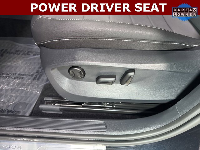 Used 2024 Volkswagen Taos SE image 4