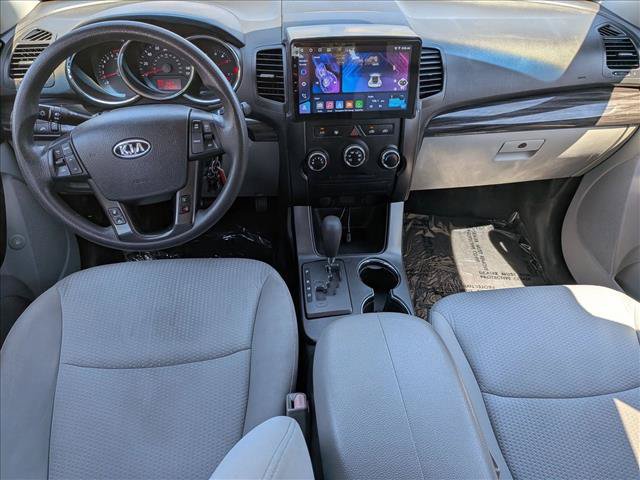 Used 2012 Kia Sorento FWD image 16