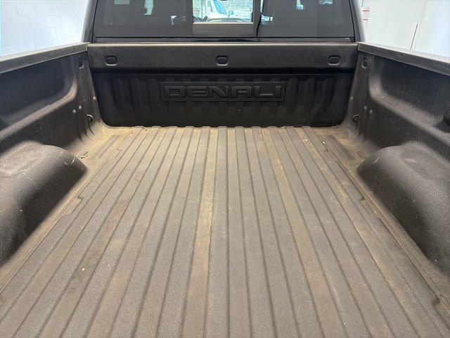 Used 2018 GMC Sierra 2500 Denali w/ Duramax Plus Package image 9