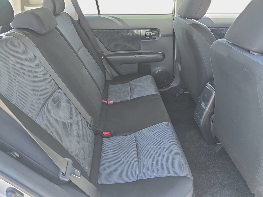 Used 2012 Scion xB FWD image 13