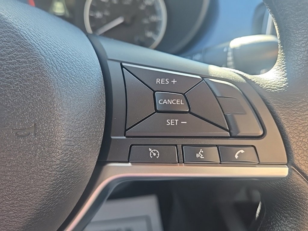 New 2025 Nissan Versa SV image 15