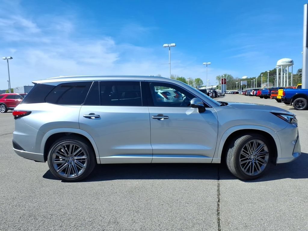 Used 2025 Lexus TX 350 AWD w/ Technology Package image 2