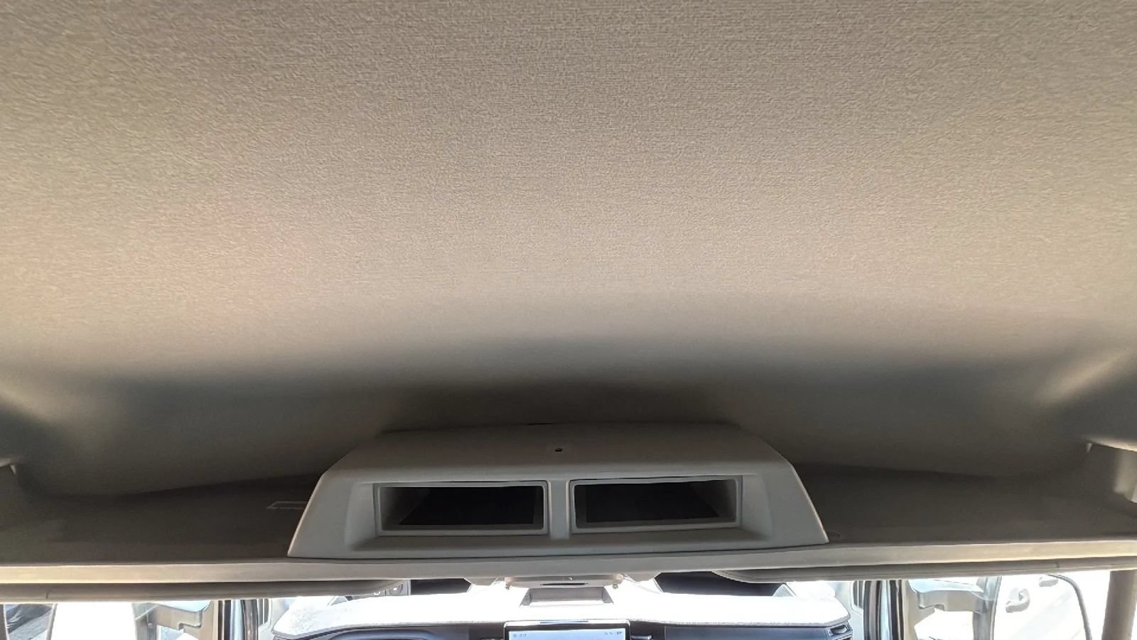 Used 2022 Ford E-Transit 148 High Roof w/ Load Area Protection Package RWD image 27