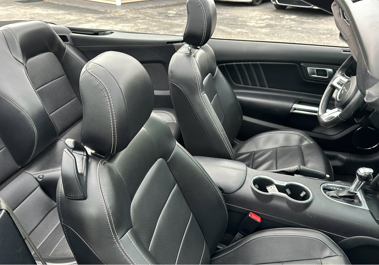 Used 2020 Ford Mustang GT Premium image 19