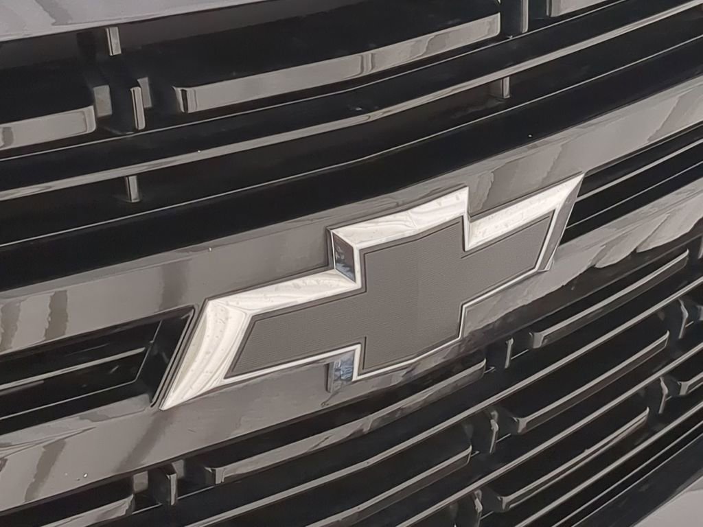 Used 2023 Chevrolet Suburban RST w/ Max Trailering Package image 12