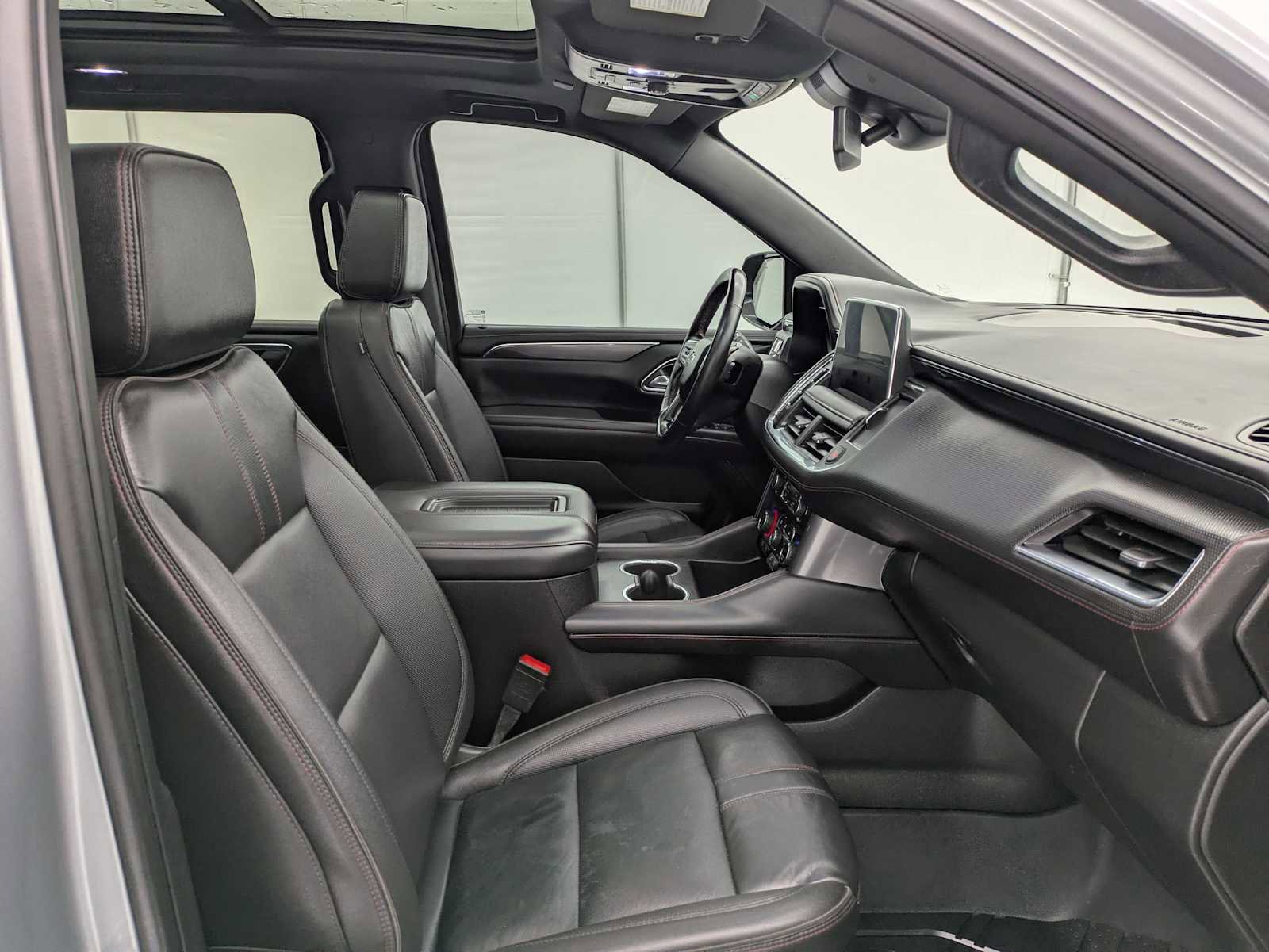 Used 2024 Chevrolet Tahoe RST w/ Luxury Package image 24