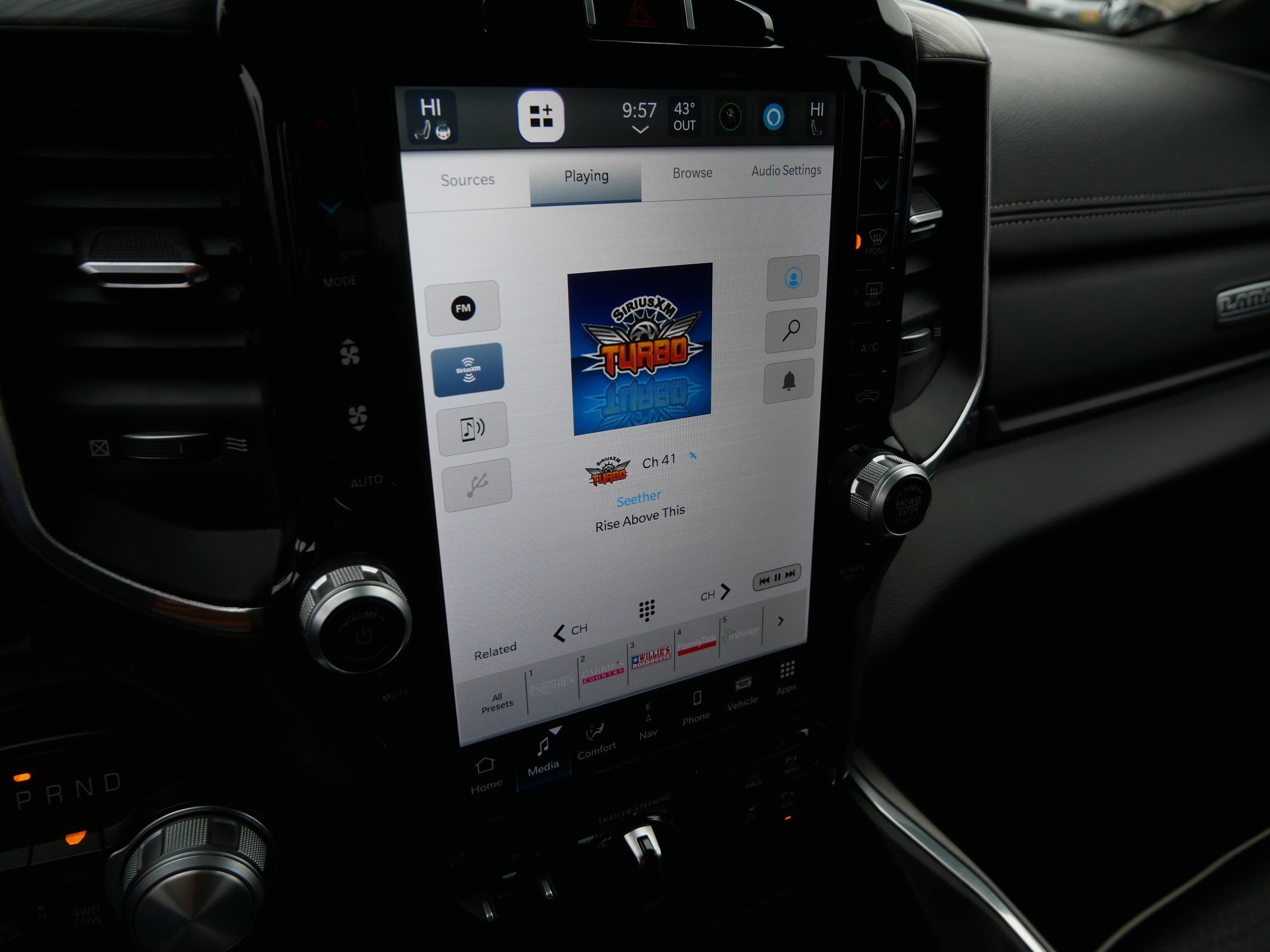 Certified 2023 RAM 1500 Laramie image 32