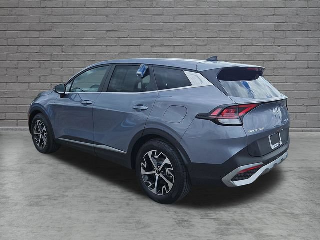 Used 2024 Kia Sportage EX FWD image 3