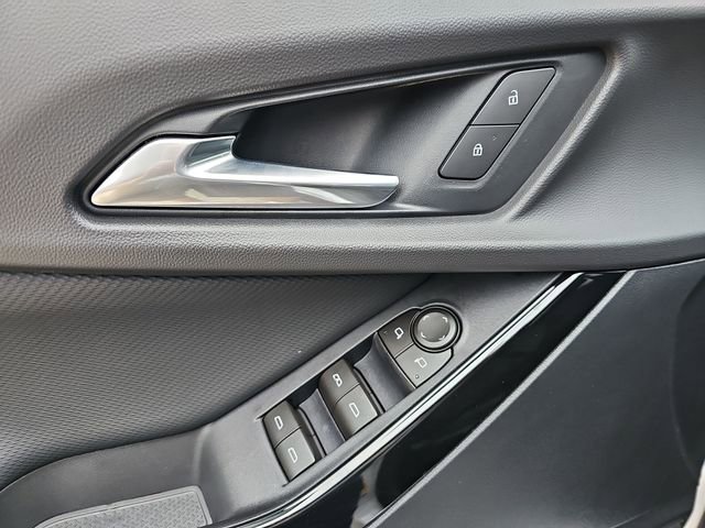 New 2026 Chevrolet Equinox LT w/ Convenience Package II FWD image 23