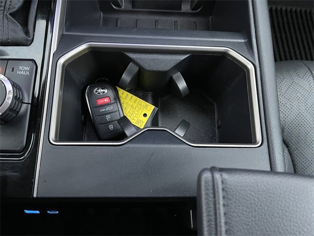 Used 2023 Toyota Tundra Limited image 22