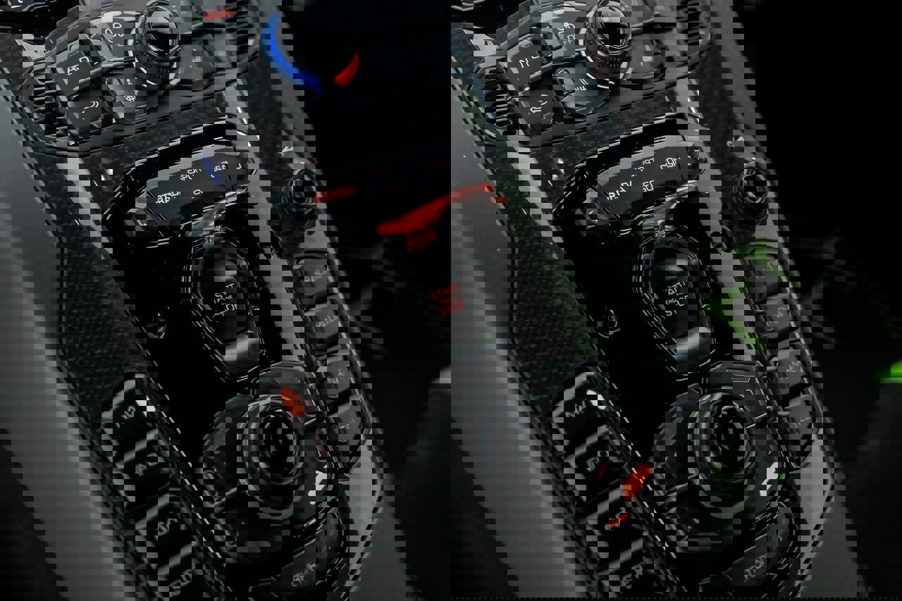 Used 2019 Lamborghini Aventador SVJ image 41