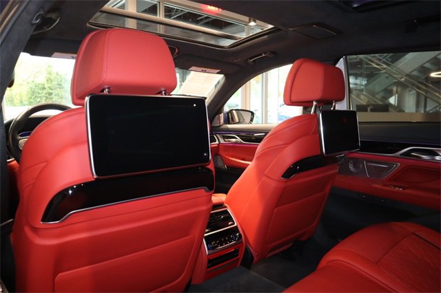 Certified 2022 BMW ALPINA B7 xDrive ALPINA B7 xDrive w/ Luxury Rear Seating Package image 24