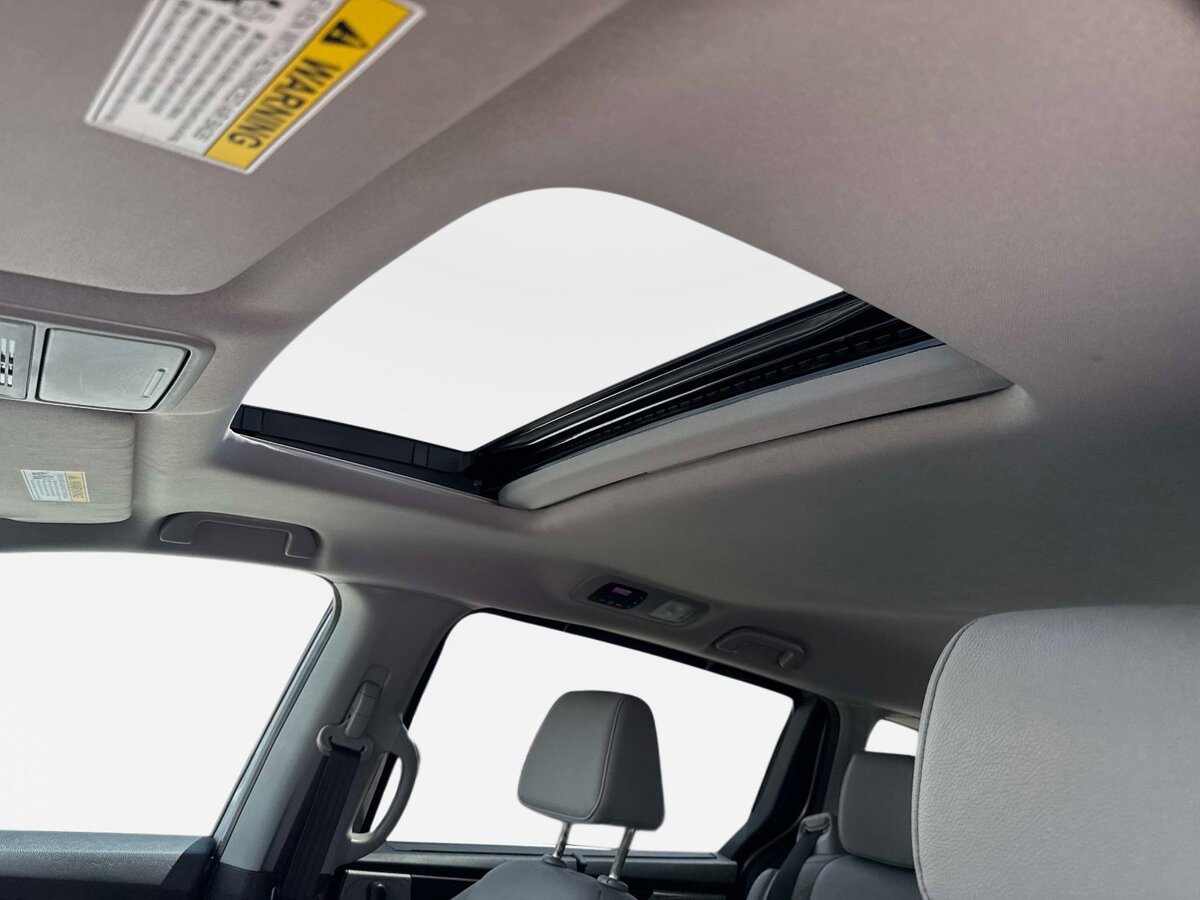 Certified 2024 Honda Odyssey EX-L image 19