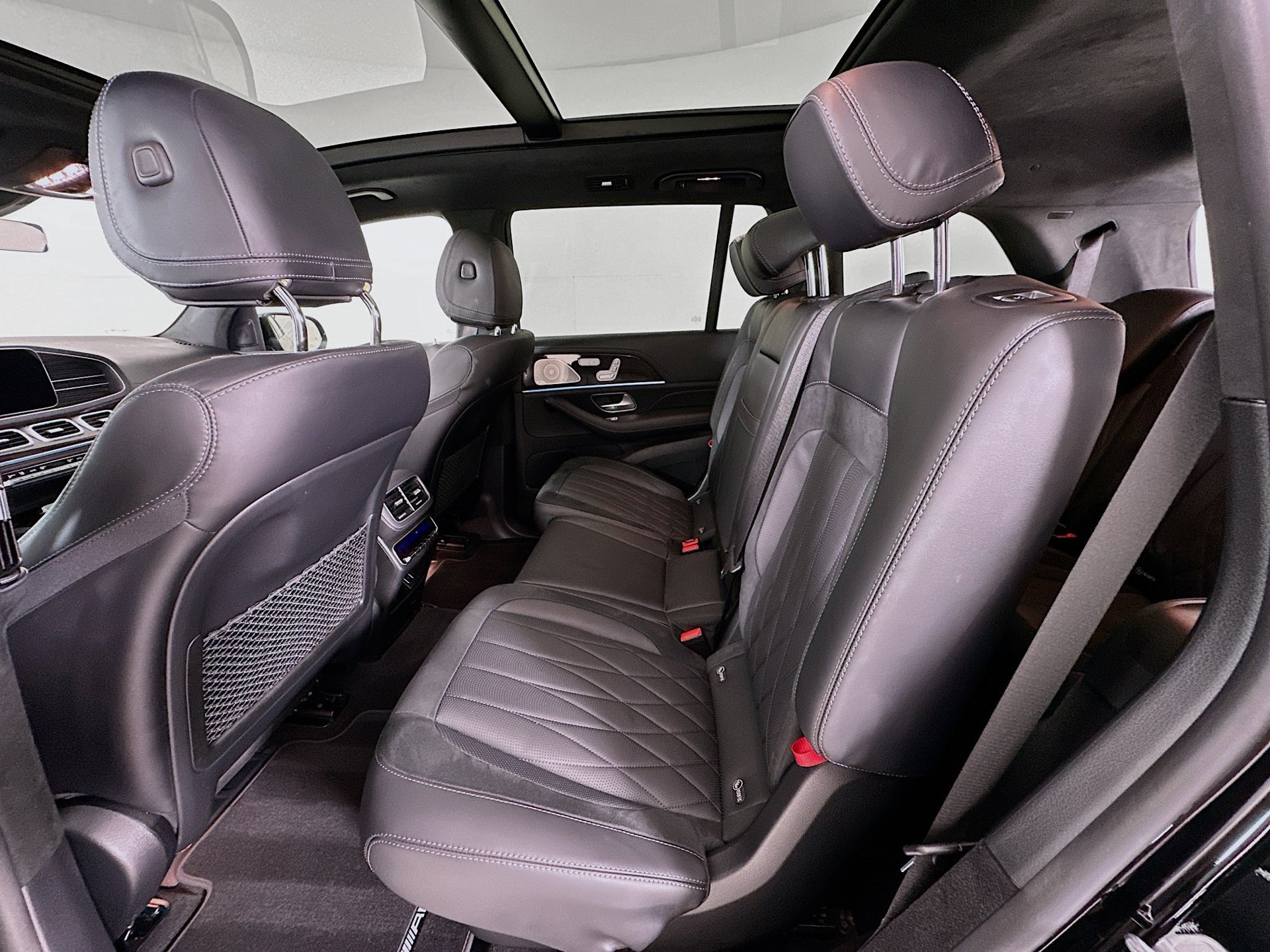 Certified 2023 Mercedes-Benz GLS 63 AMG 4MATIC image 27