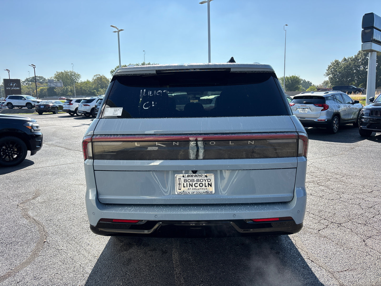 New 2025 Lincoln Navigator Reserve w/ Jet Appearance Package image 6