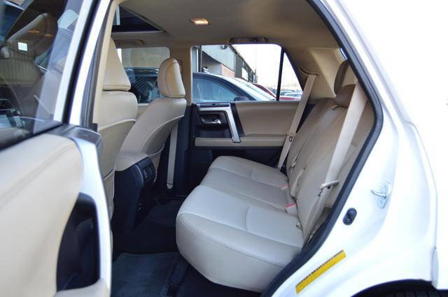 Used 2014 Toyota 4Runner SR5 Premium AWD/4WD image 47