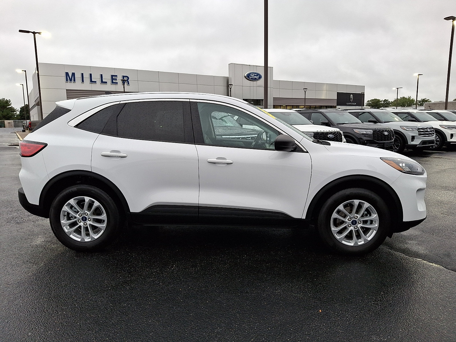 Certified 2022 Ford Escape SE AWD/4WD image 7