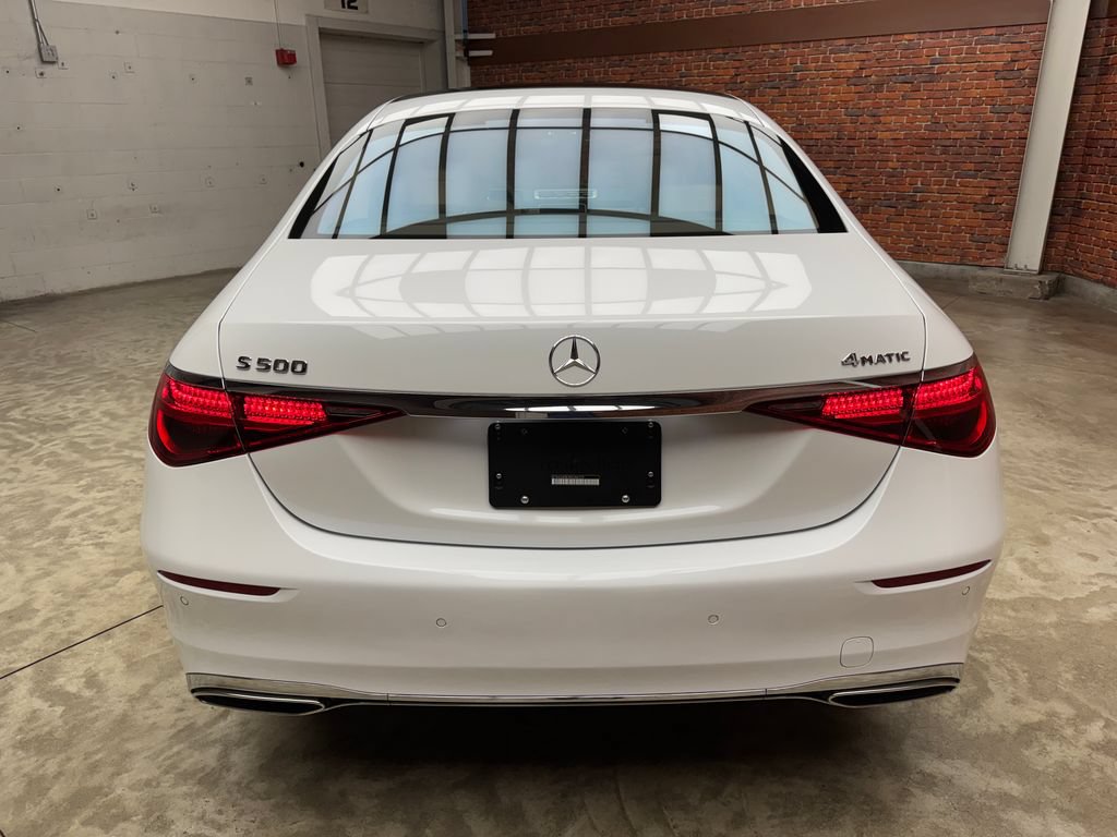 Used 2024 Mercedes-Benz S 500 4MATIC image 4