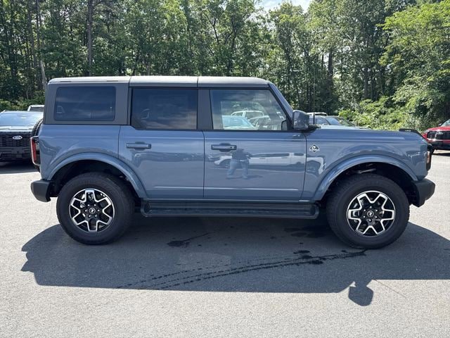 New 2025 Ford Bronco Outer Banks AWD/4WD image 9
