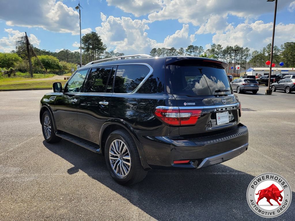 Used 2024 Nissan Armada SL w/ Captain's Chairs Package image 4