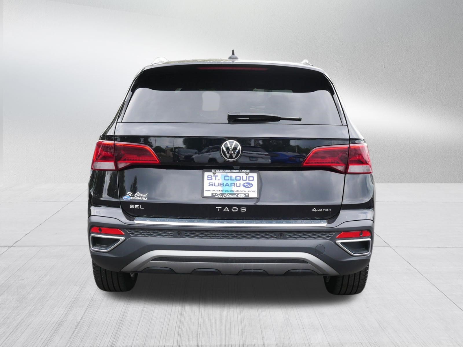 Used 2023 Volkswagen Taos SEL AWD/4WD image 6