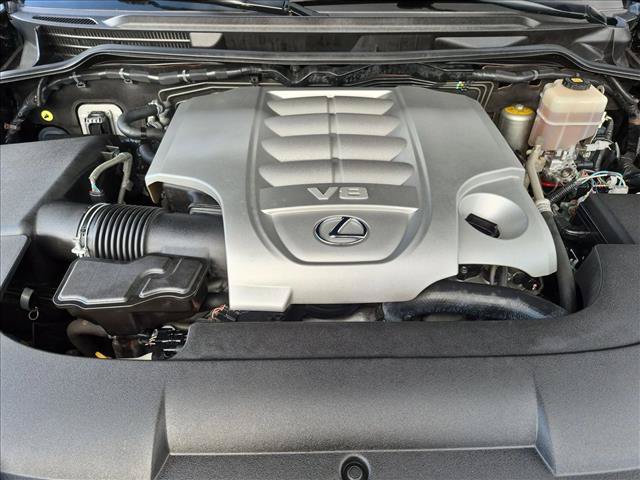 Used 2018 Lexus LX 570 4WD image 25
