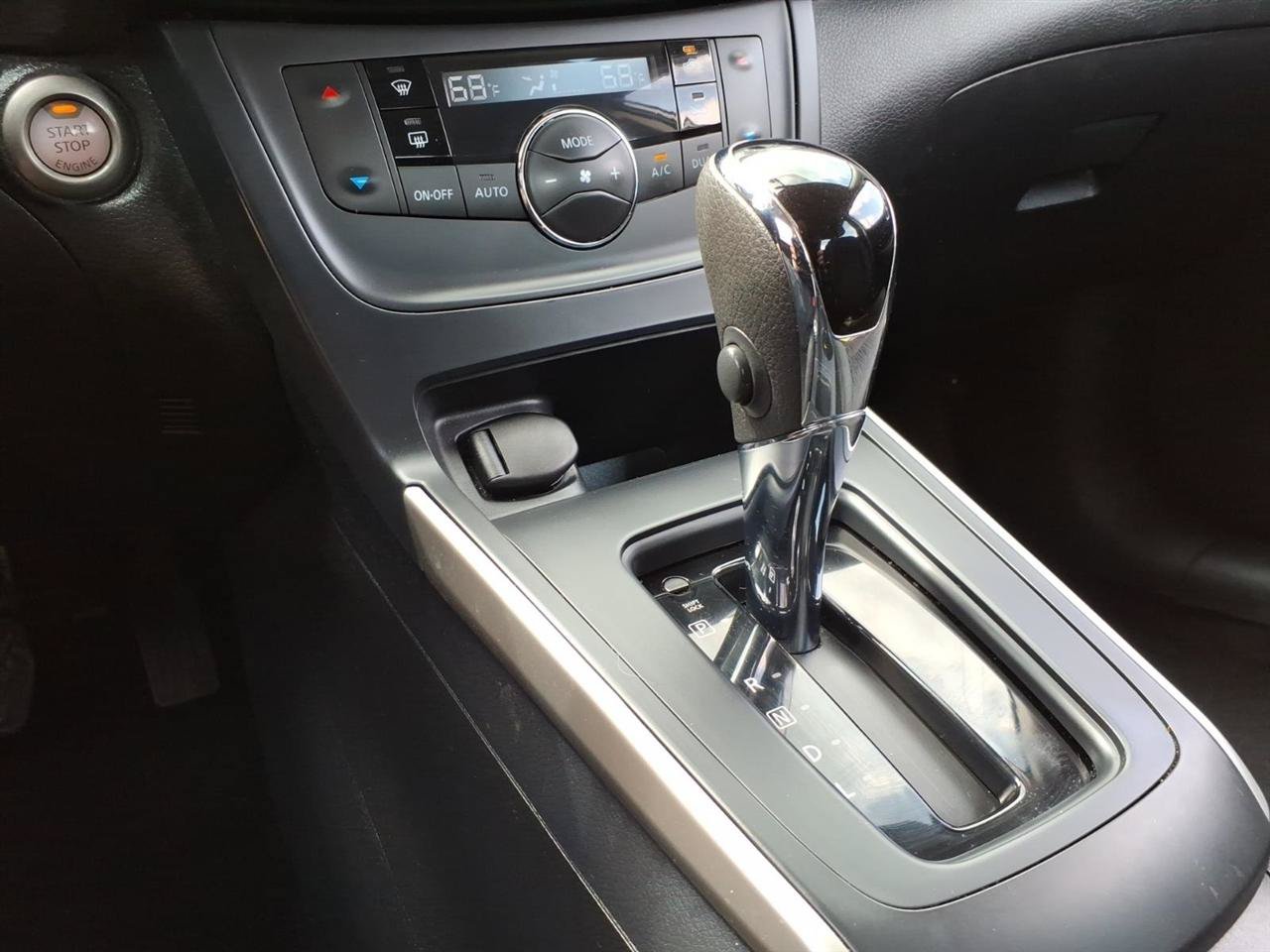 Used 2018 Nissan Sentra SV FWD image 12
