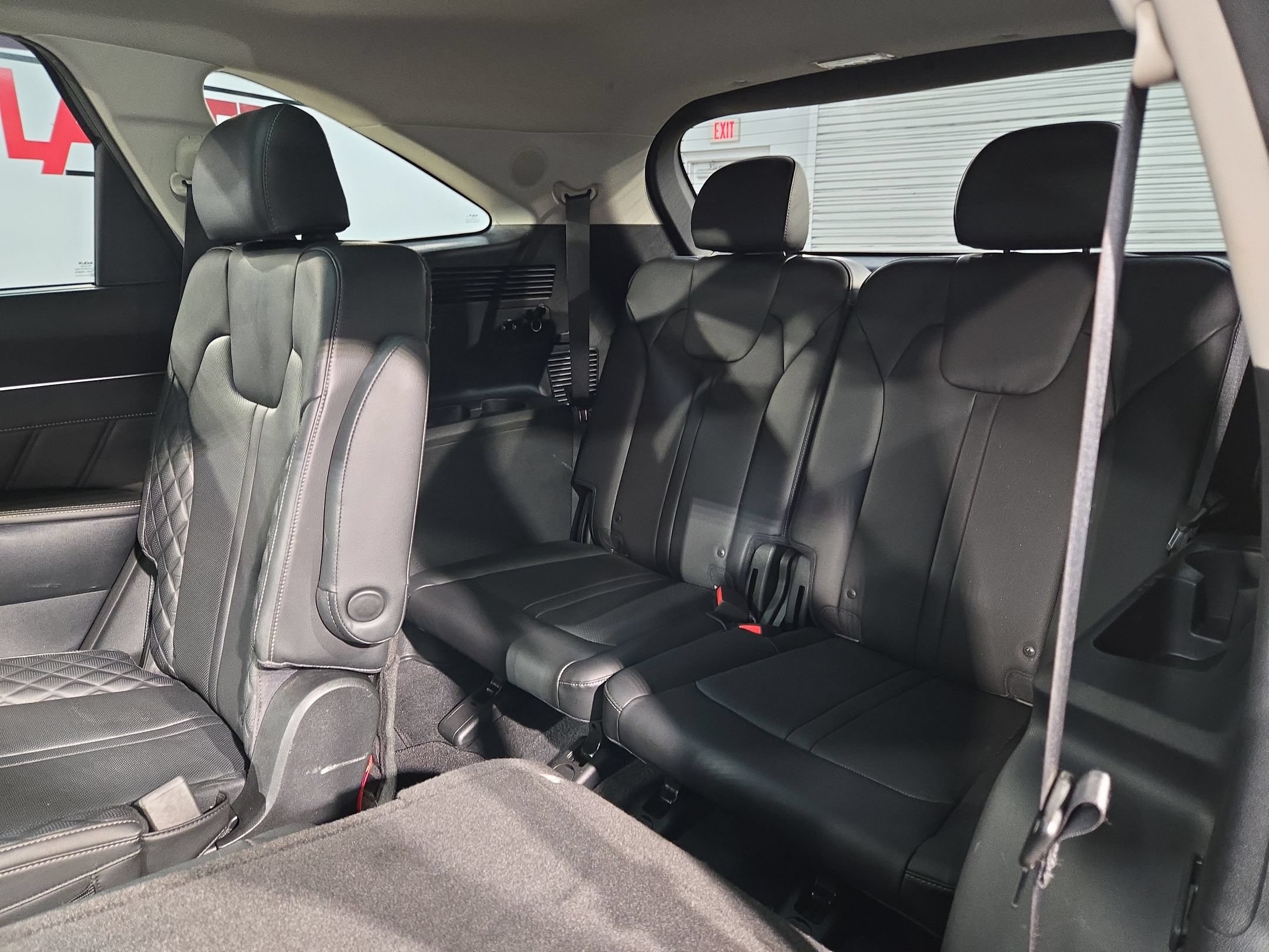 Used 2023 Kia Sorento SX AWD/4WD image 38