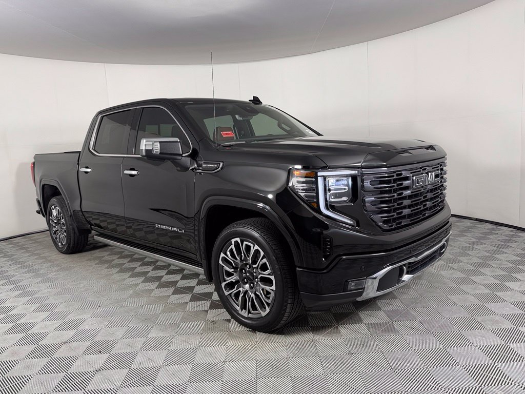 Used 2025 GMC Sierra 1500 Denali Ultimate AWD/4WD image 4