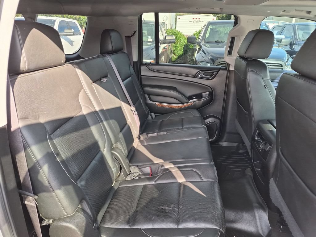 Used 2017 Chevrolet Suburban Premier AWD/4WD image 15