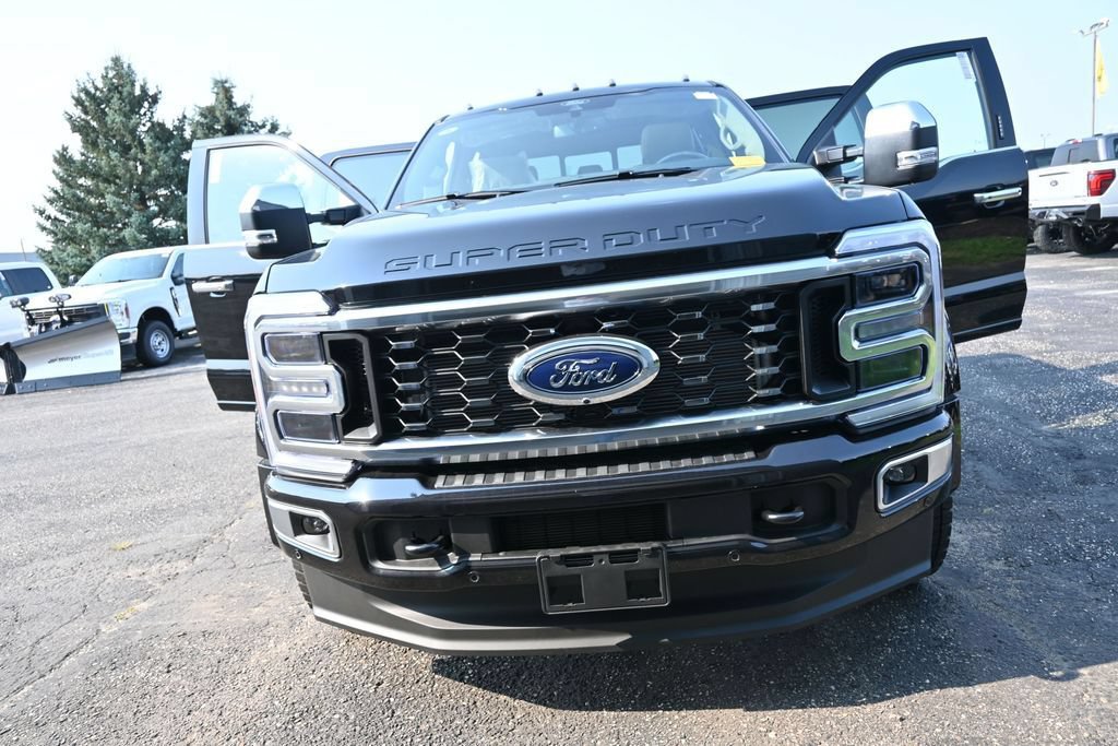 New 2026 Ford F450 Platinum w/ Platinum Plus Package AWD/4WD image 82