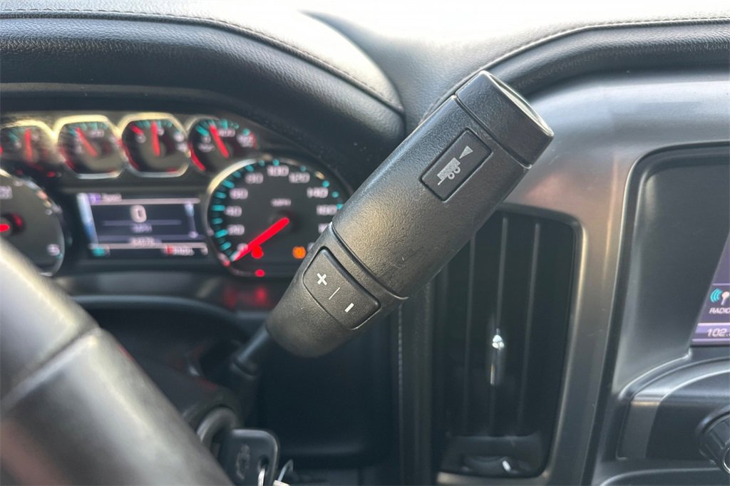 Used 2017 Chevrolet Silverado 2500 LTZ image 22