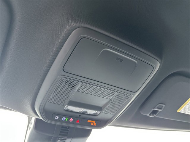 New 2025 Chevrolet Traverse LT w/ Driver Confidence Package image 21