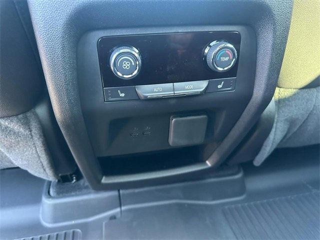 New 2026 Chevrolet Traverse High Country w/ LPO, Floor Liner Package image 6