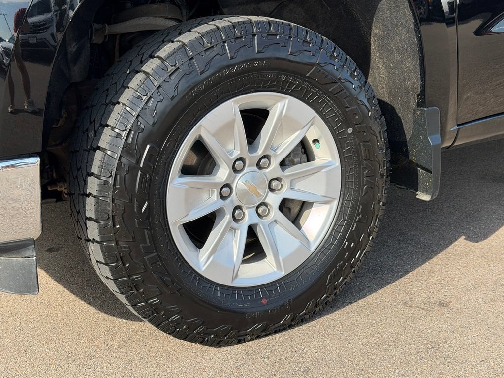 Used 2024 Chevrolet Silverado 1500 LT w/ Convenience Package II AWD/4WD image 25