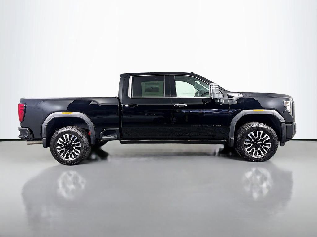 New 2026 GMC Sierra 3500 Denali Ultimate w/ LPO, Black Badging Package image 8