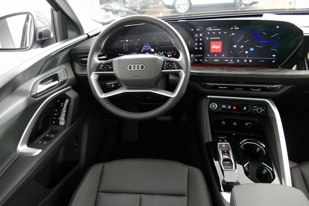 Certified 2025 Audi Q5 Premium w/ Convenience Package AWD/4WD image 25