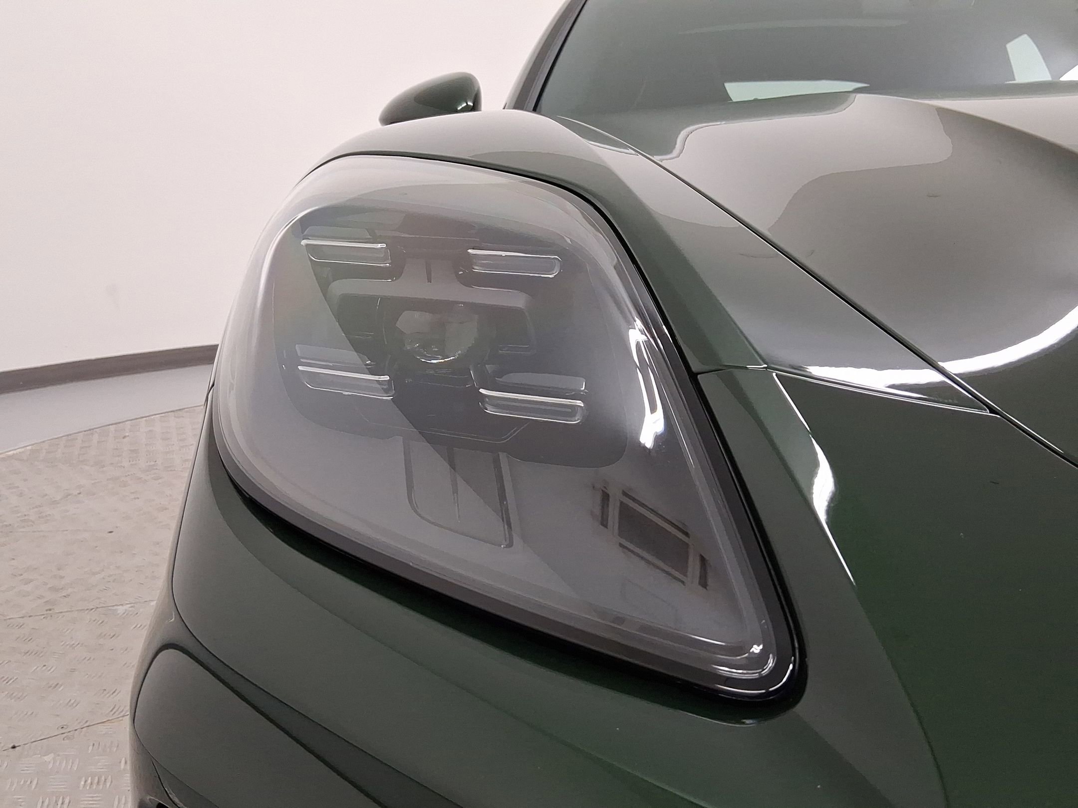 New 2026 Porsche Panamera 4 AWD/4WD image 12