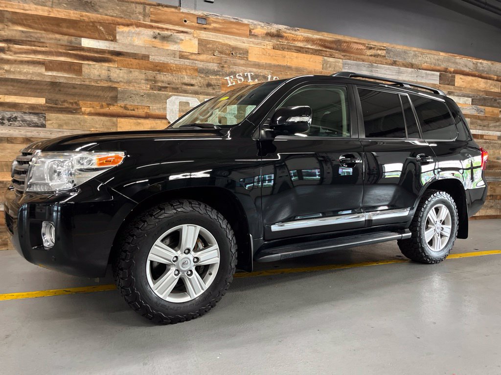 Used 2014 Toyota Land Cruiser AWD/4WD image 13